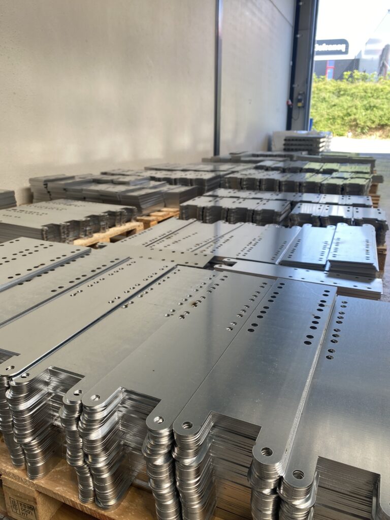 Tôles découpées inox 3mm grande série